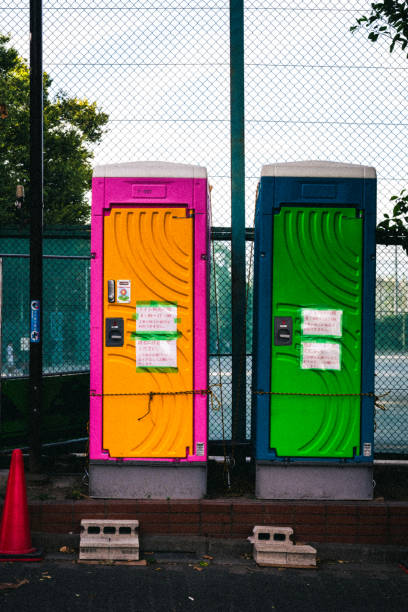 Porta potty delivery and setup in Grosse Pointe, MI