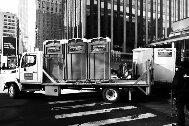 Best Portable bathroom rental  in Grosse Pointe, MI